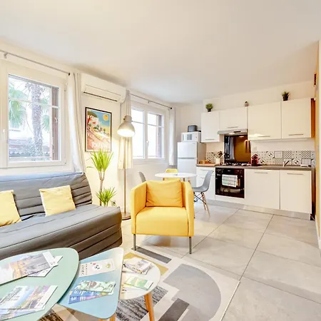T2 35m2 Tout Confort - PLACE DE LA LIBERTE - LéZapparts Appartamento *