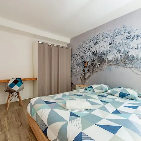 T2 35m2 Tout Confort - PLACE DE LA LIBERTE - LéZapparts Appartamento *
