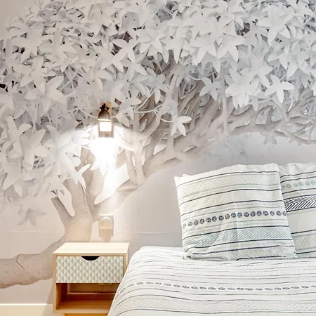 O Repos Des Artistes - Tolón